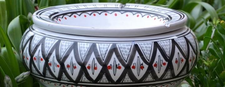 Cendrier marocain en céramique - Blanc et rouge